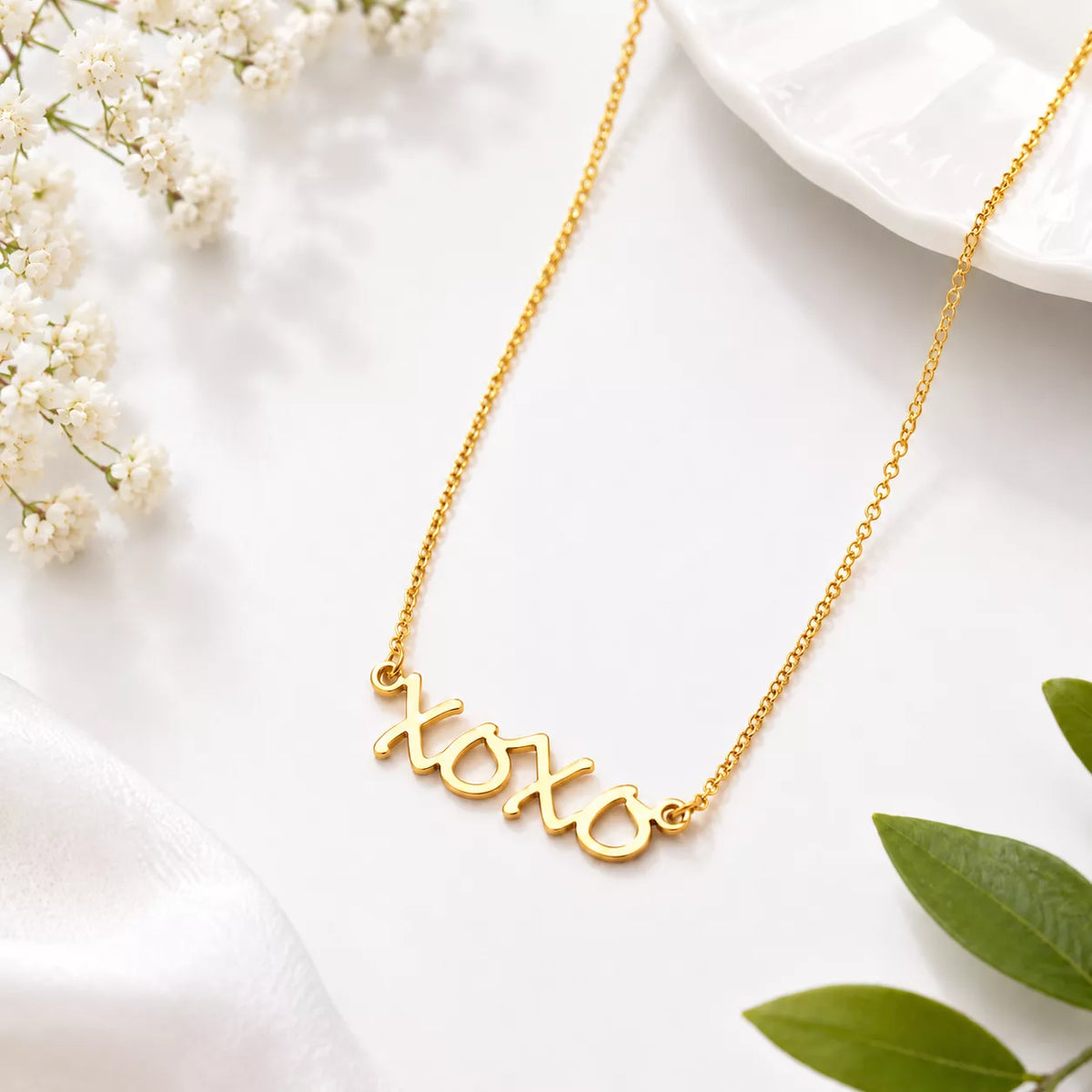 XoXo Pendant Necklace