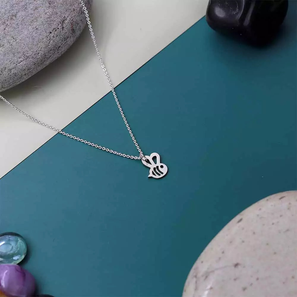 Bumble Bee Pendant Necklace - Nature-Inspired Symbolic Jewelry for Women