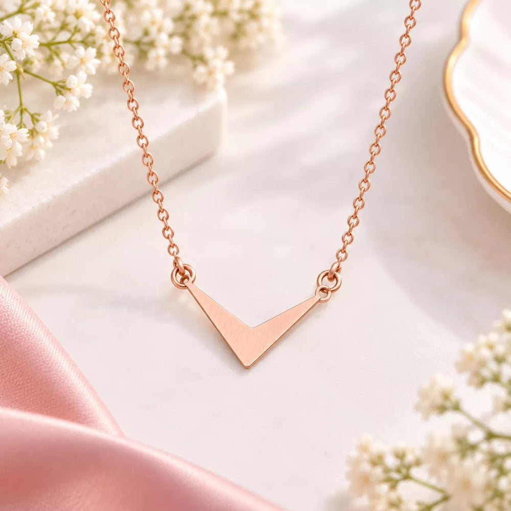 Arrowhead Pendant Necklace