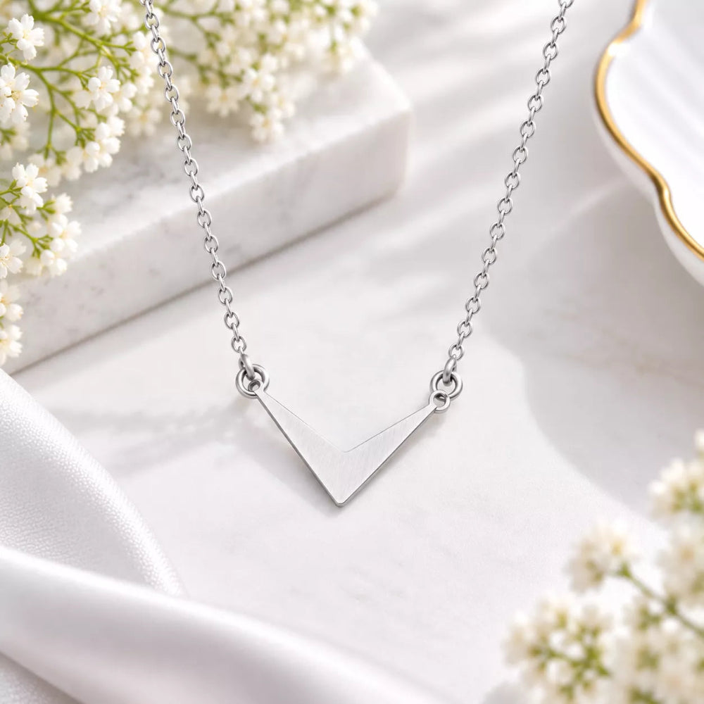 Arrowhead Pendant Necklace