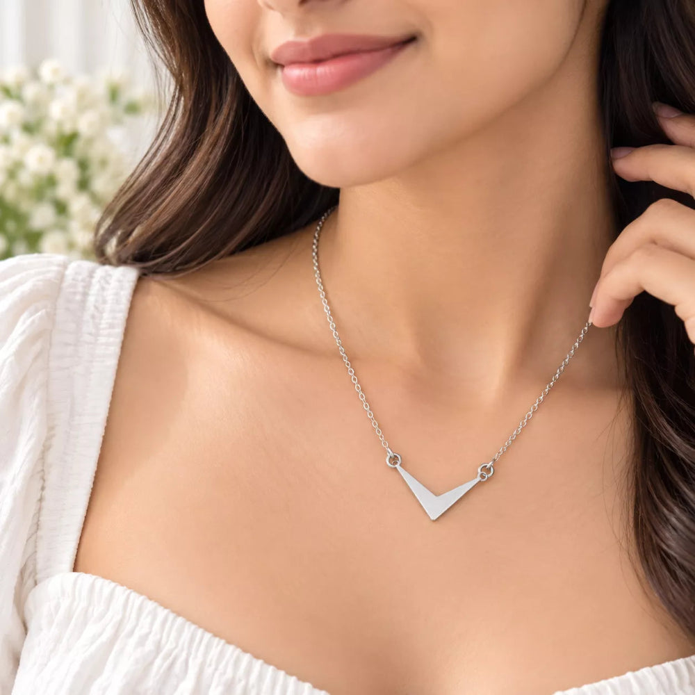Arrowhead Pendant Necklace