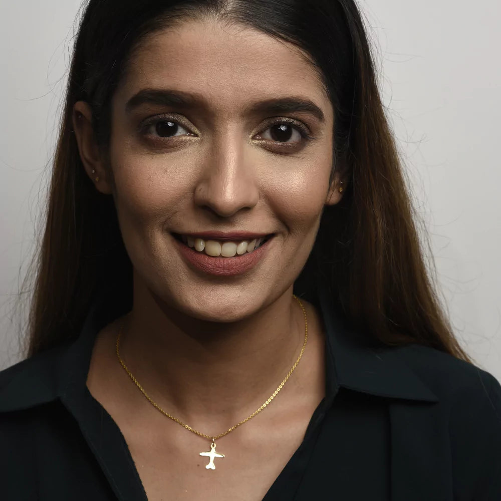 Wanderlust Pendant Necklace – Travel-Inspired Jewelry in Gold Finish