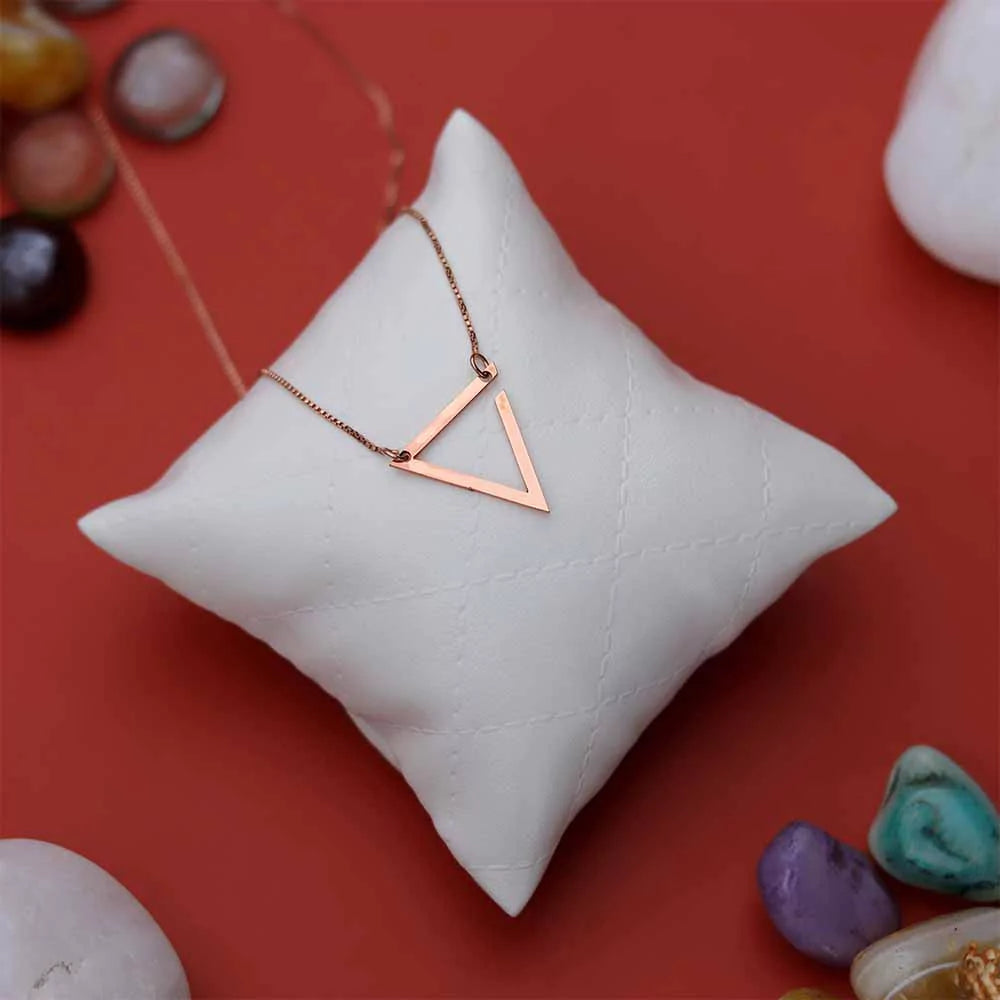 Stylish Inverted Triangle Pendant Necklace – Modern Geometric Jewelry Design
inverted triangle pendant necklace, modern geometric jewelry, stylish triangle pendant, contemporary inverted triangle necklace, unique geometric pendant, elegant inverted triangle jewelry