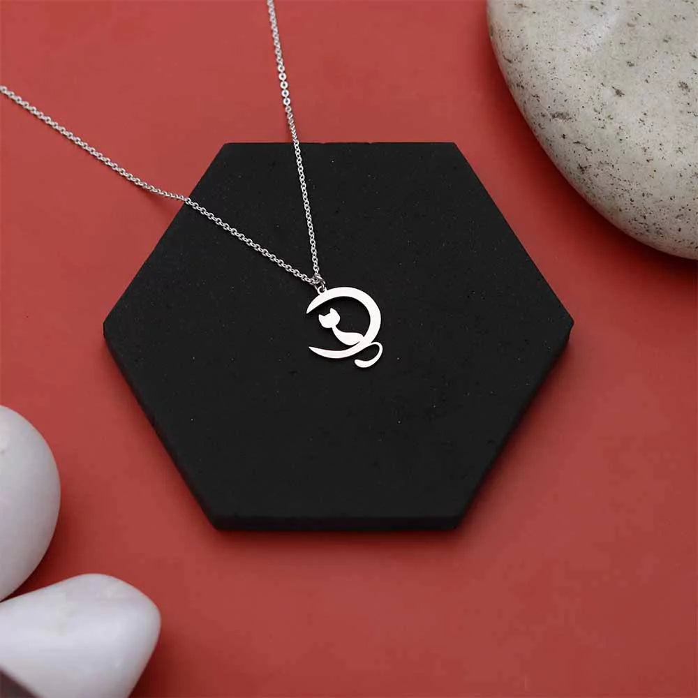 Triangle pendant necklace, modern geometric jewelry, stylish triangle pendant, elegant pendant necklace, contemporary geometric jewelry, high-quality triangle pendant

Modern Triangle Pendant Necklace – Stylish Geometric Jewelry for Sophisticated Look