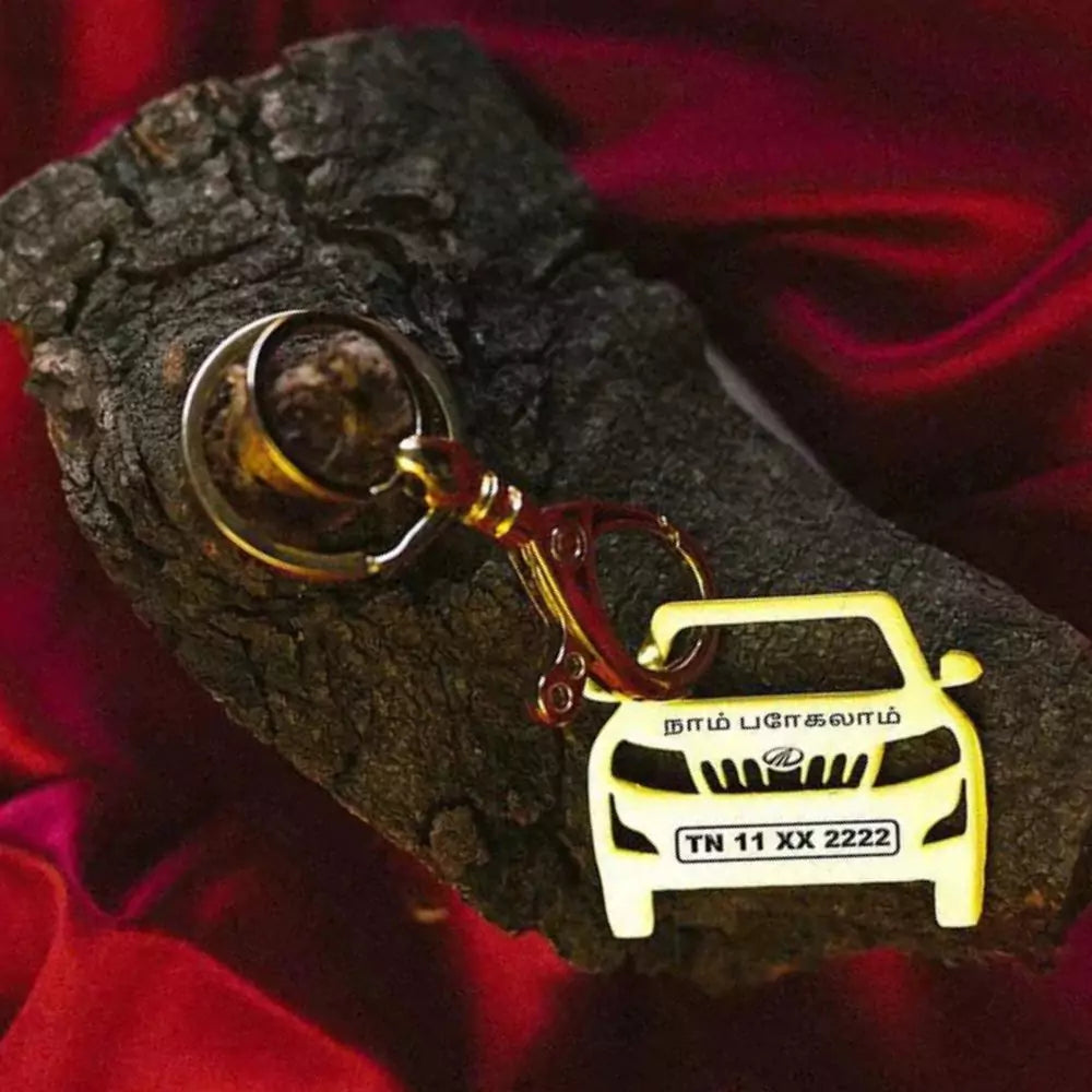 Mahindra XUV 500 car keychain – perfect gift for SUV lovers