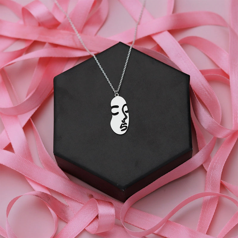 Abstract face Necklace