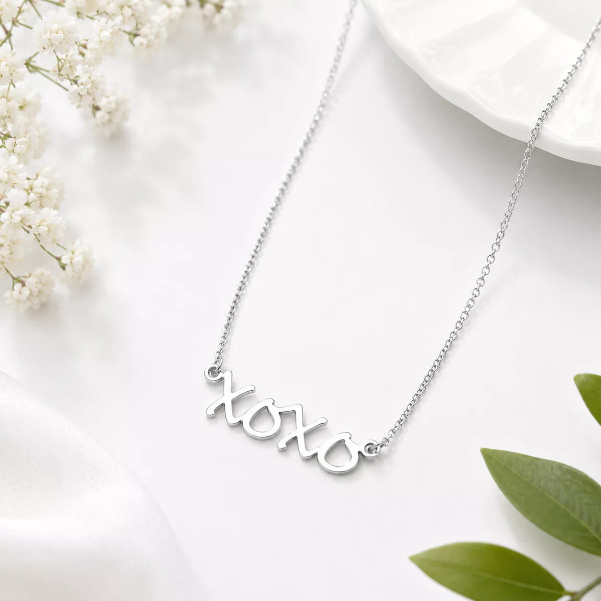 XoXo Pendant Necklace