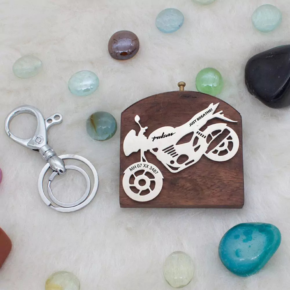 Bajaj Pulsar 125 keychain gift