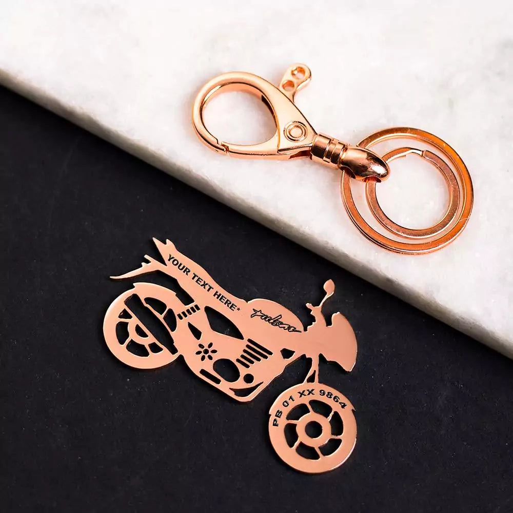 Custom Pulsar 150 keychain – a small gift with big meaning