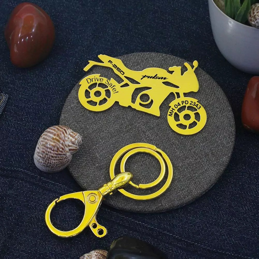 Personalised Bajaj Pulsar F 250 bike keychain – perfect gift for him
