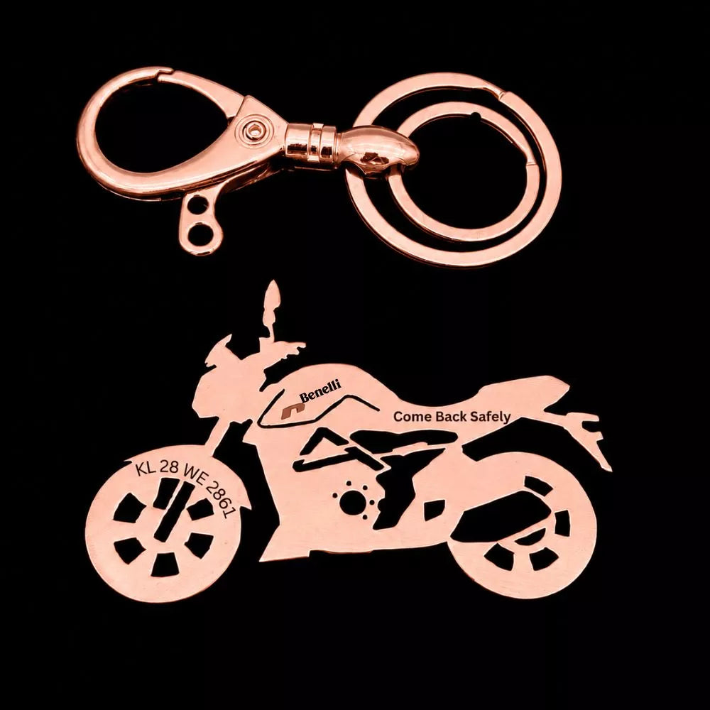 Premium gift packaging for Benelli 2025 personalized keychain, ideal gift for motorcycle enthusiasts