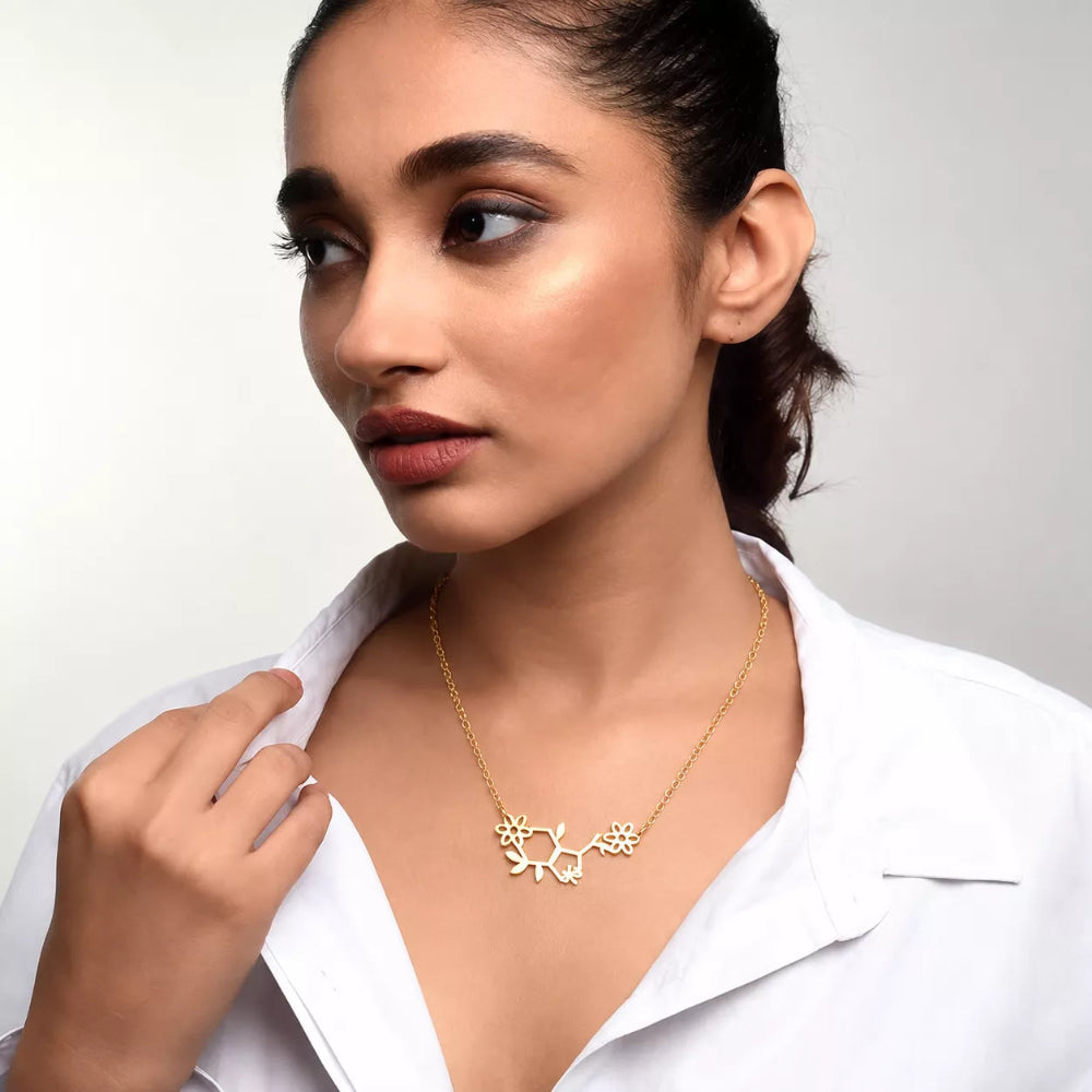 Bloom Pendant Necklace