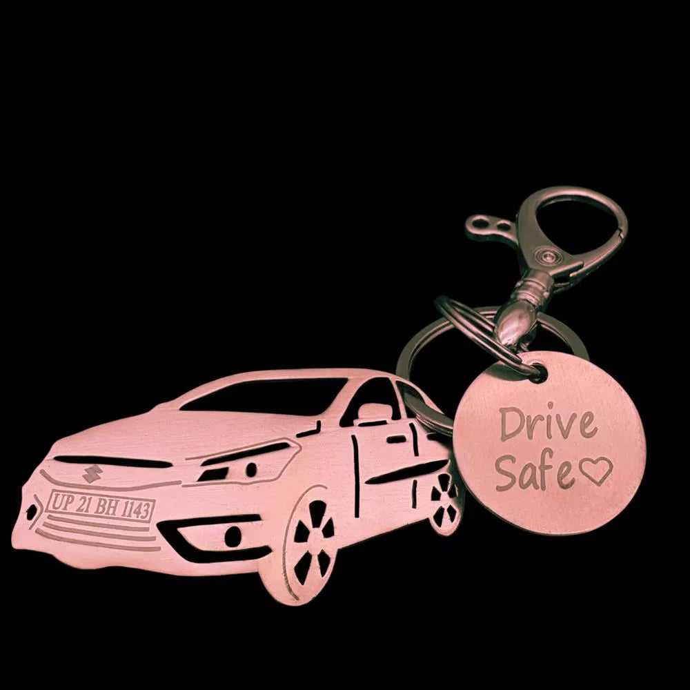 Ciaz car keychain, balanced design with personal engraving