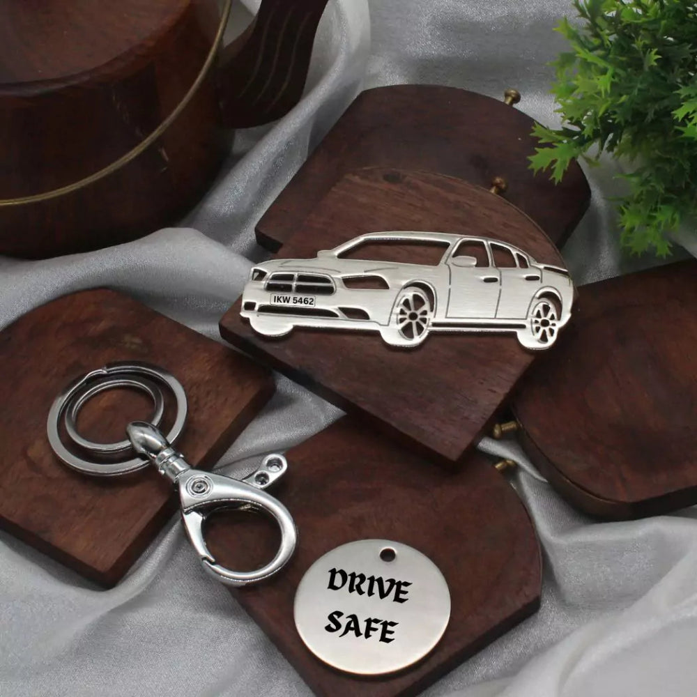 Dodge Charger Keychain | USA