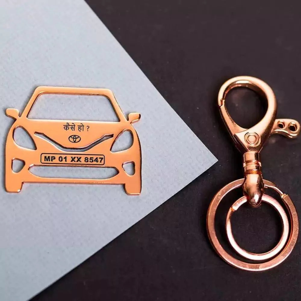 Rose gold Glanza keychain with name engraving