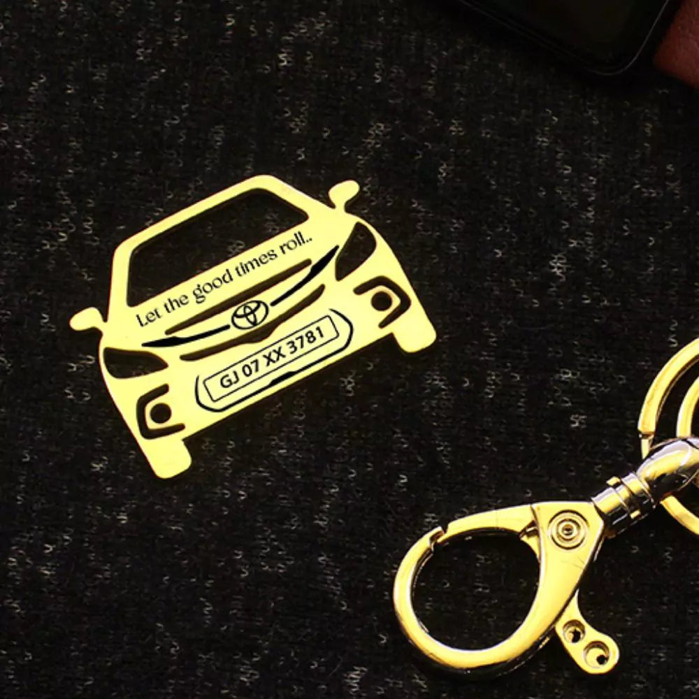 Glanza car keychain customized name tag gold