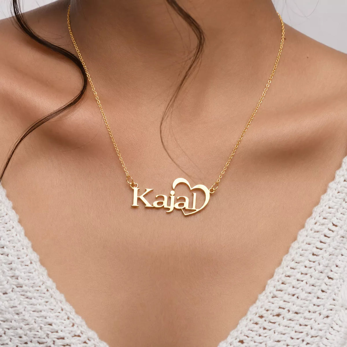 Heartily Custom Name pendant