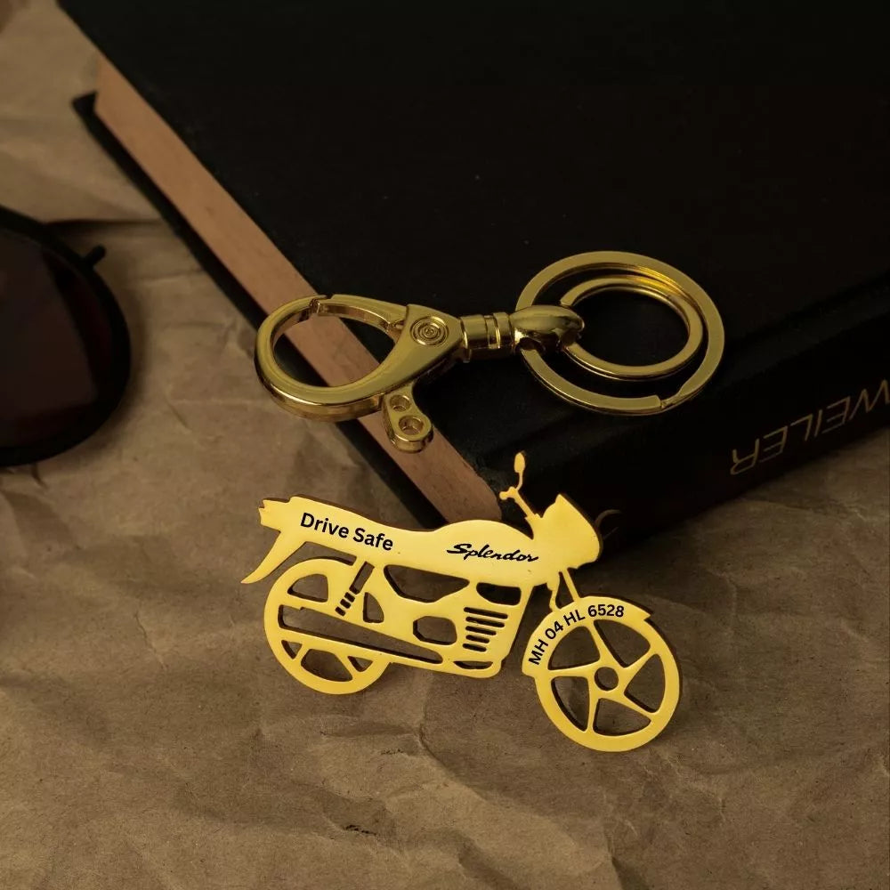 Minimal metal keychain inspired by Hero Splendor trust