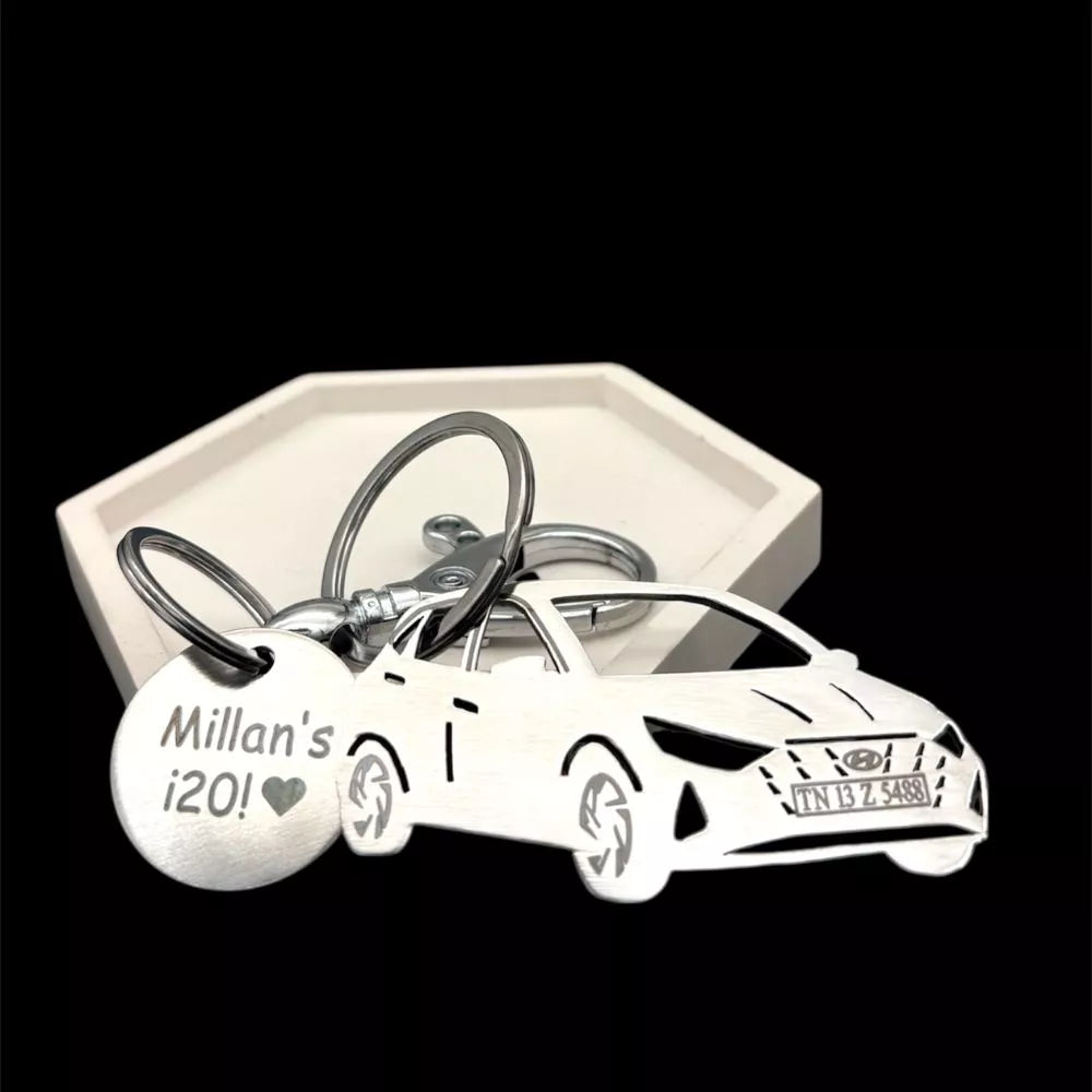Contemporary keychain for Hyundai i20 Asta, made to feel special