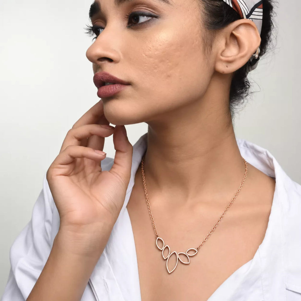 Leaves Pendant Necklace
