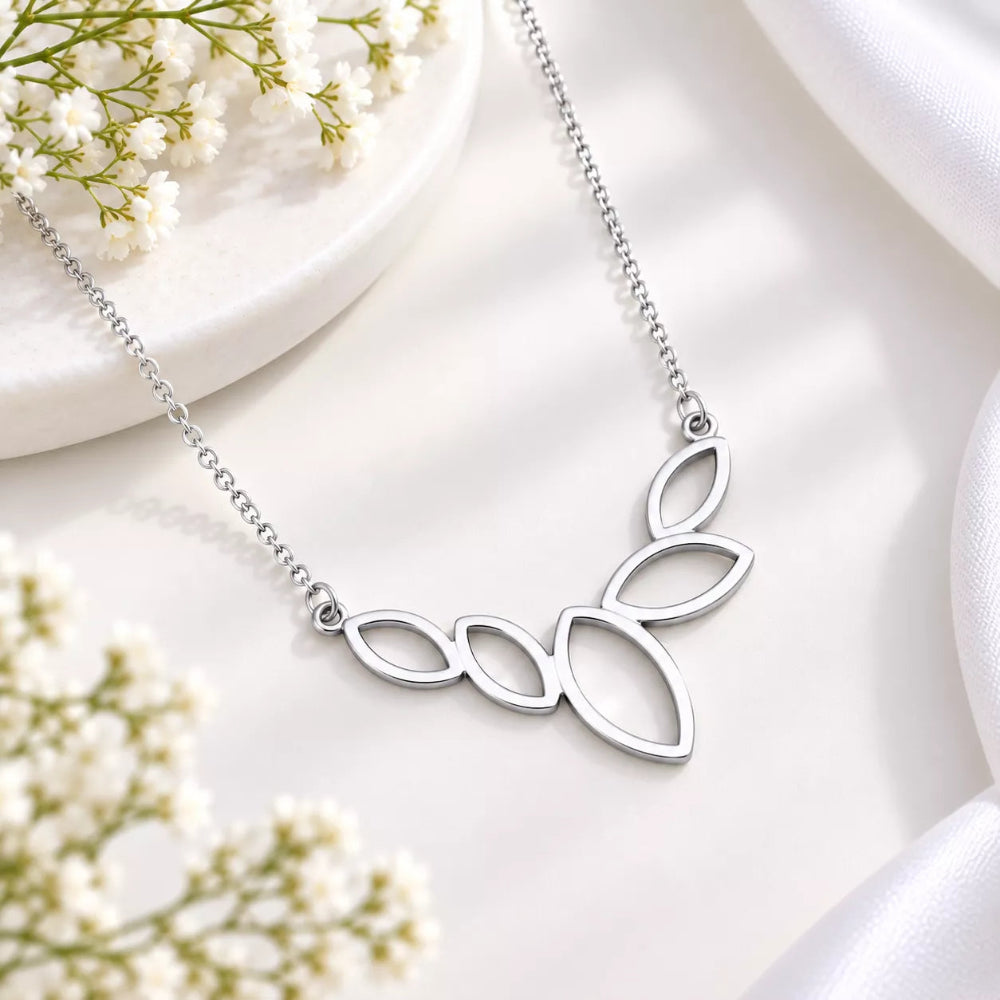 Leaves Pendant Necklace