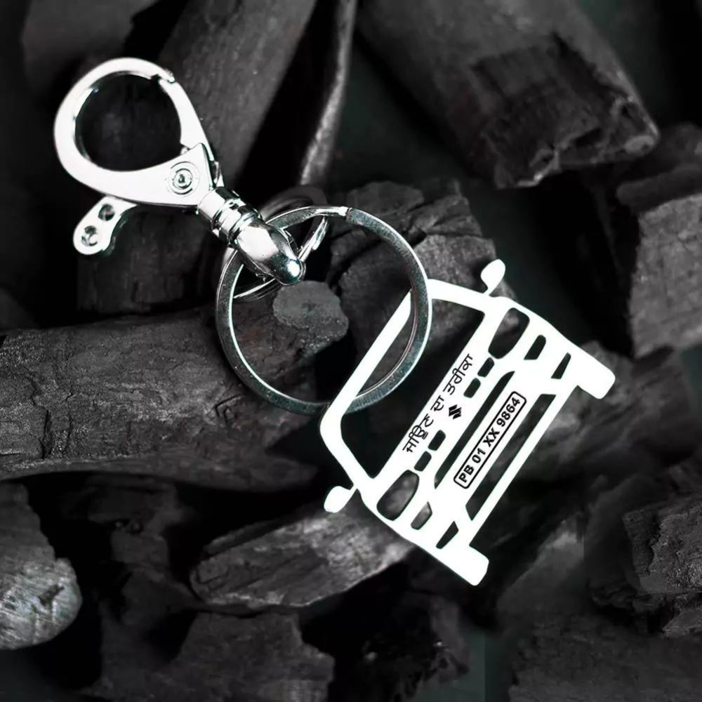 Maruti Suzuki S-Cross key piece, balanced design for clean carry