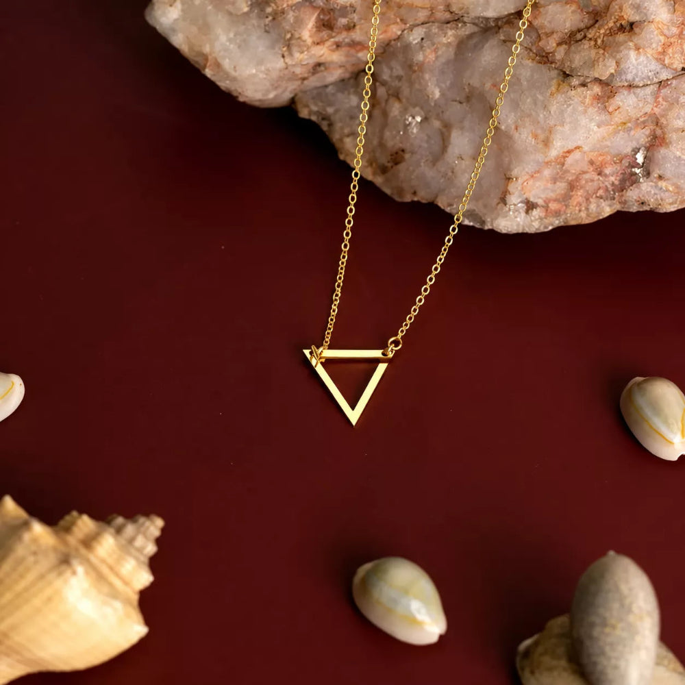 Stylish Inverted Triangle Pendant Necklace