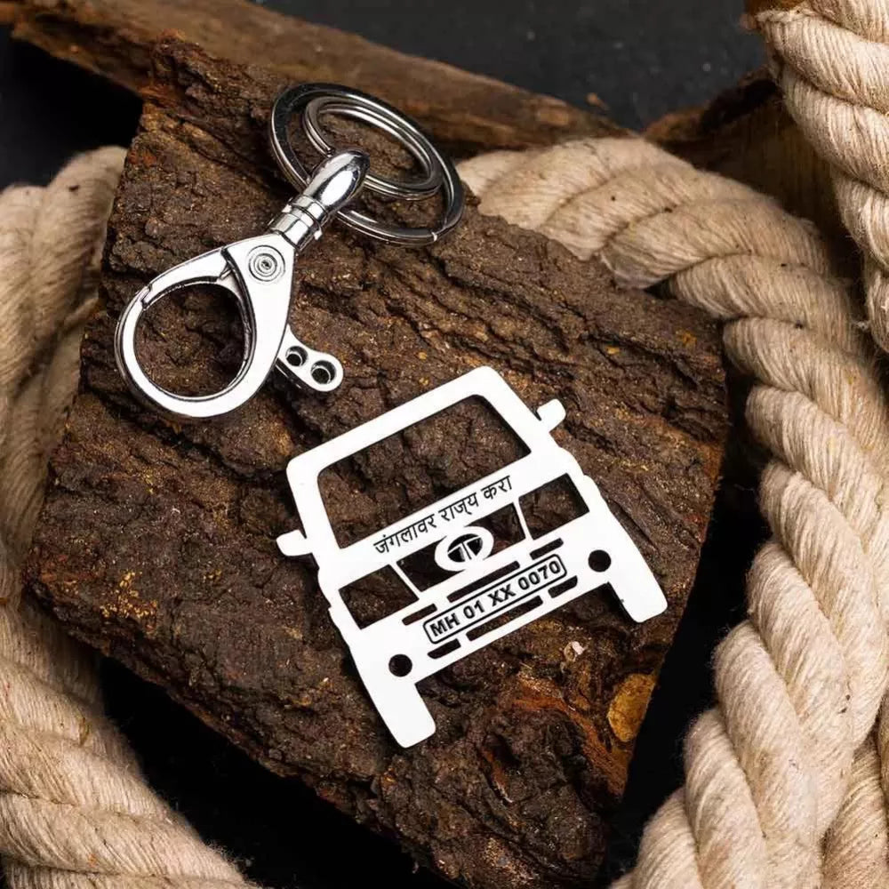 Personalized Tata Sumo keychain gift for husband, custom engraved car accessory