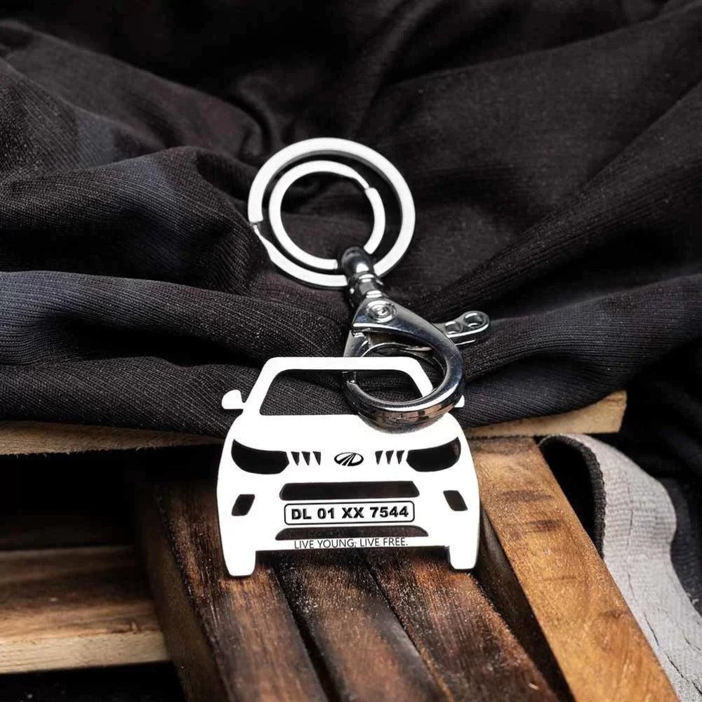 Mahindra KUV100 inspired key holder for urban drives