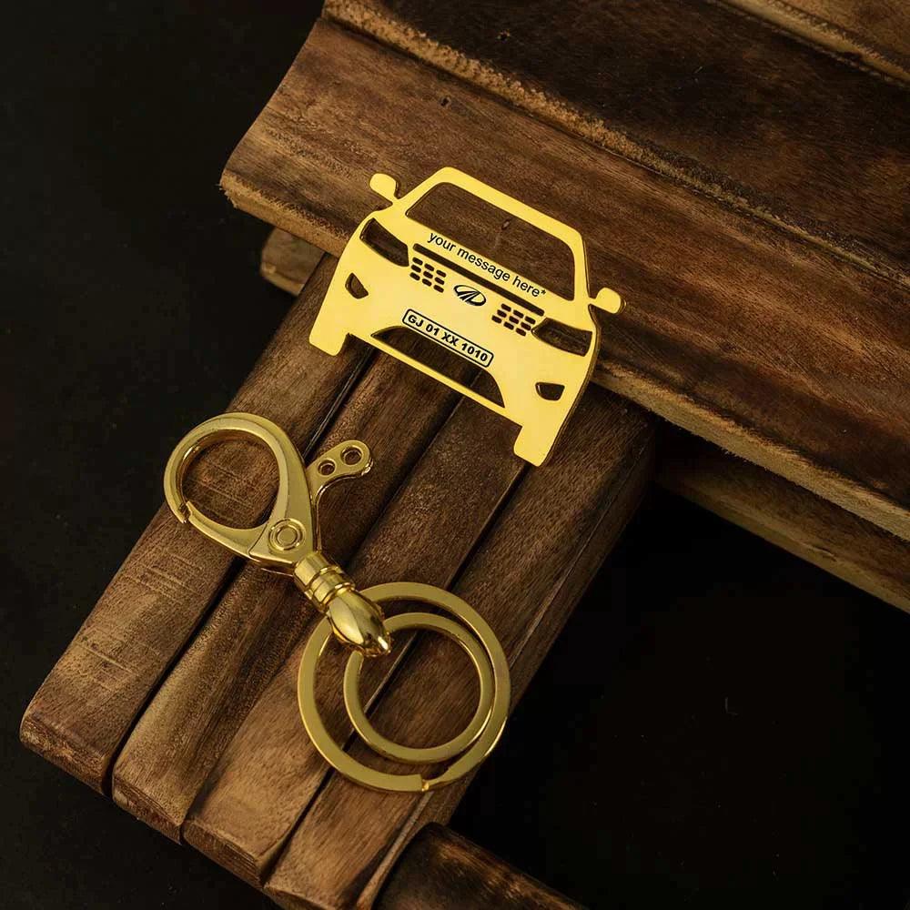 Mahindra XUV 300 keychain – ideal gift for loved ones